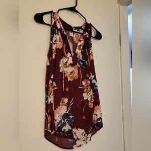 Old Navy, small v, maroon color floral design
